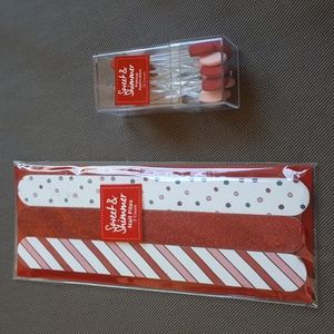 New set: nail files and makeup applicators